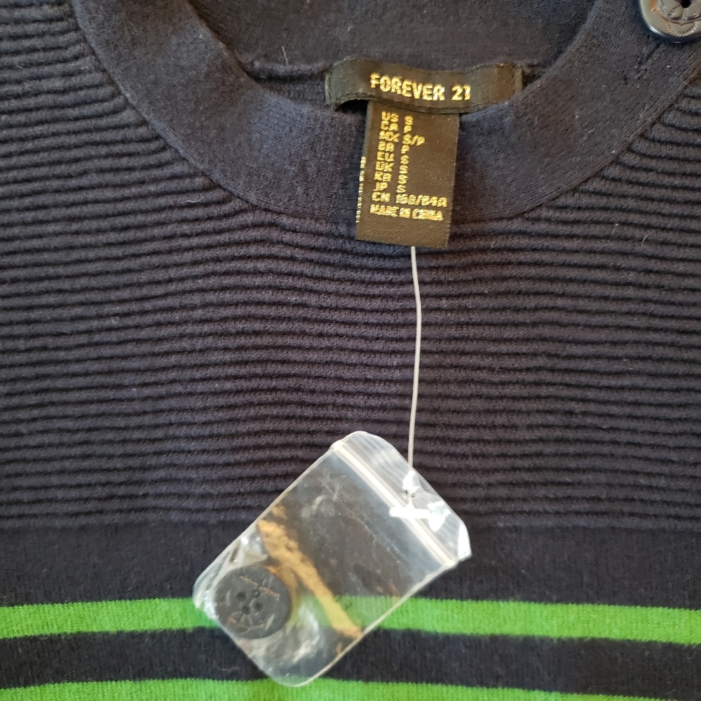 Forever 21 Sweater Nautical Buttons NWOT S… - Picture 5 of 6